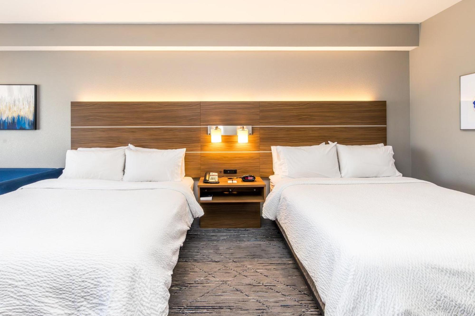 Holiday Inn Express & Suites Downtown Louisville By Ihg Esterno foto